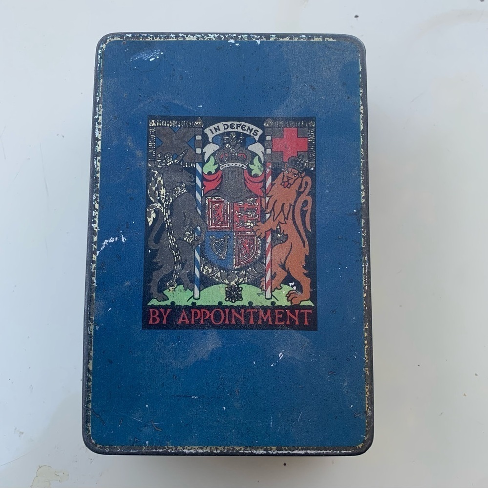 Vintage Crawfords Biscuits tin Blue Metal Antique 1930’s Samples